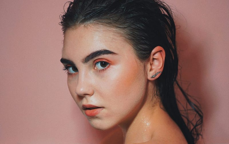 What is the Nefertiti Neck Lift? 1 VIVA skin clinics skin treatments stock e1571390277736